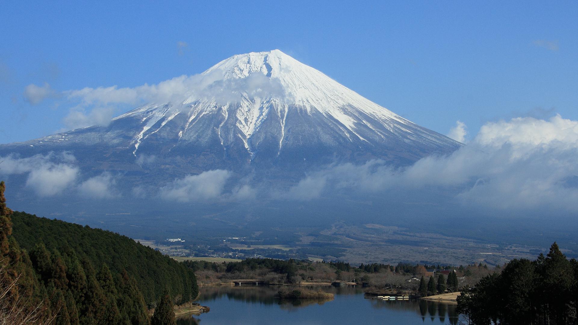 富士山の壁紙 写真素材 田貫湖から見た富士山